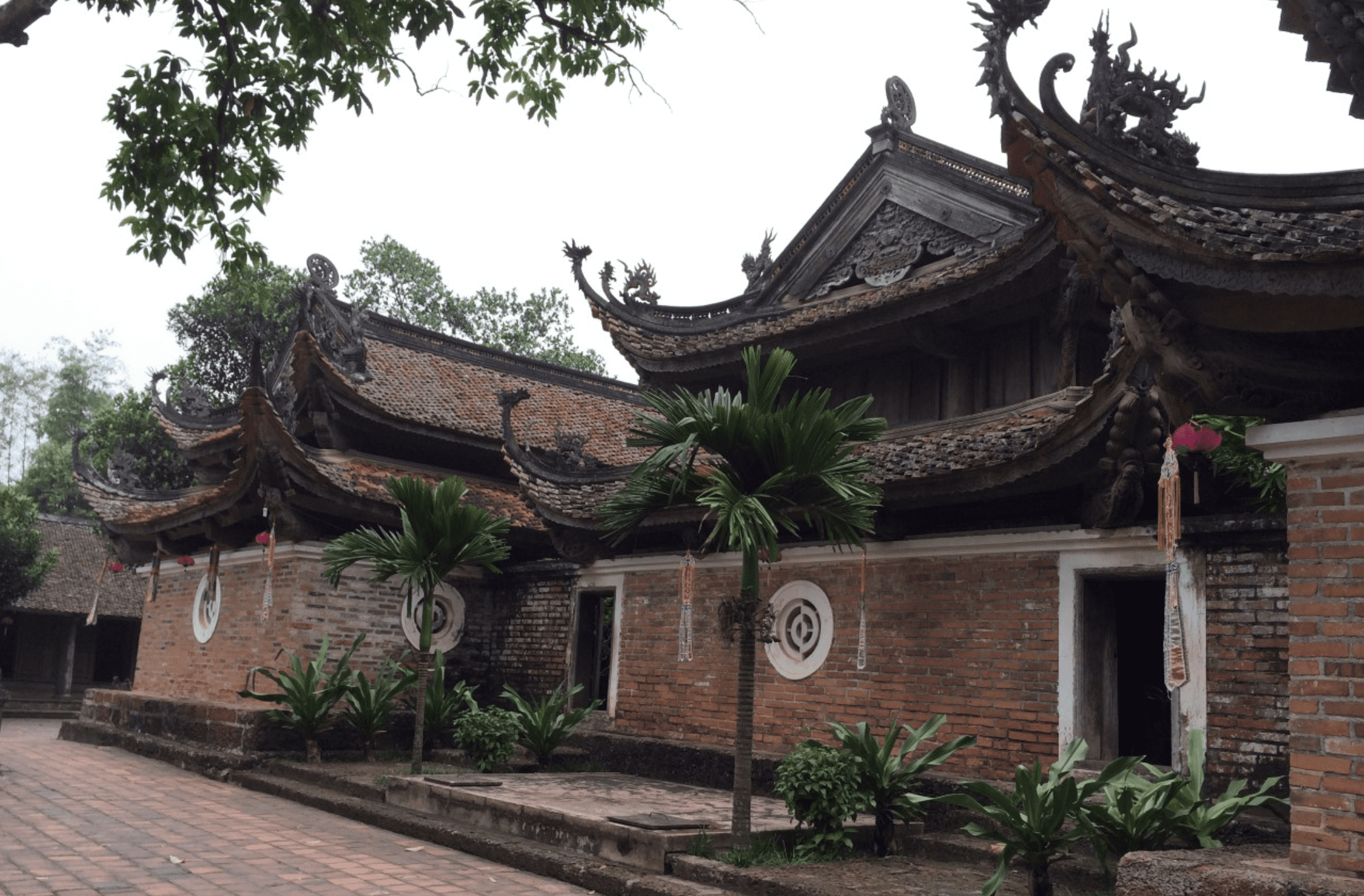 Chùa Tây Phương là một trong những chùa cổ nhất tại Hà Nội